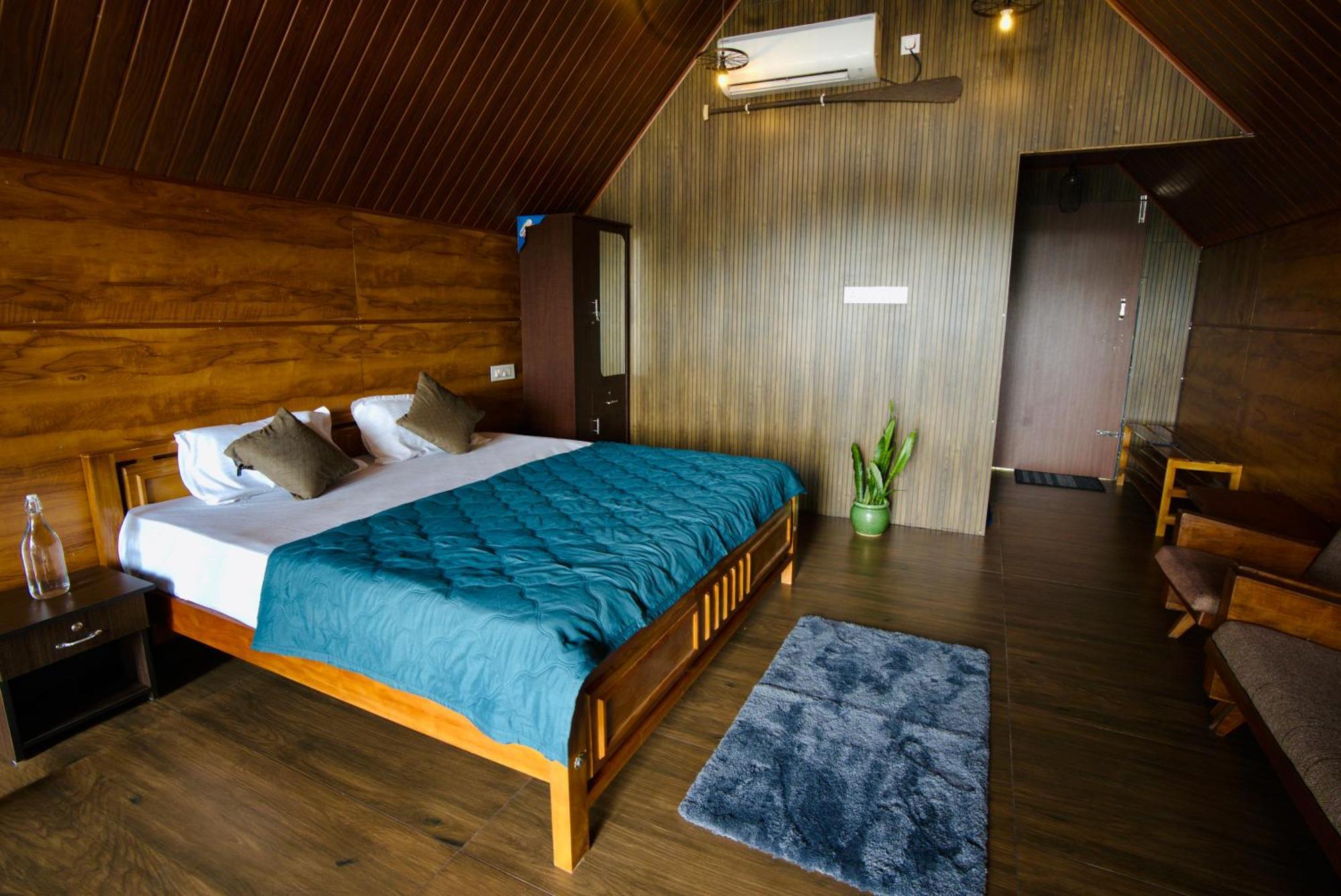 ChampakulamTulsi Kayal Retreat公寓 外观 照片
