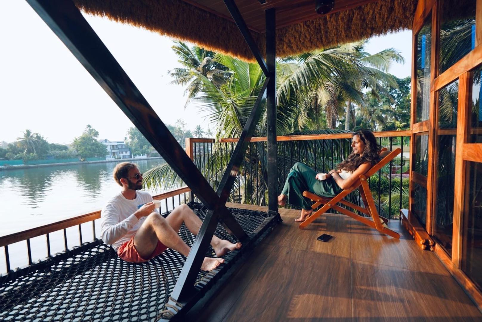 ChampakulamTulsi Kayal Retreat公寓 外观 照片